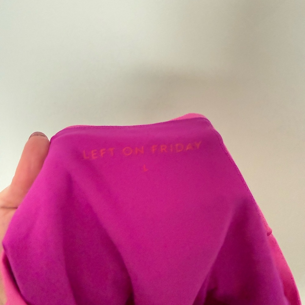 Left on Friday Hi Hi Bottom in Hot Pink - Picture 11 of 12